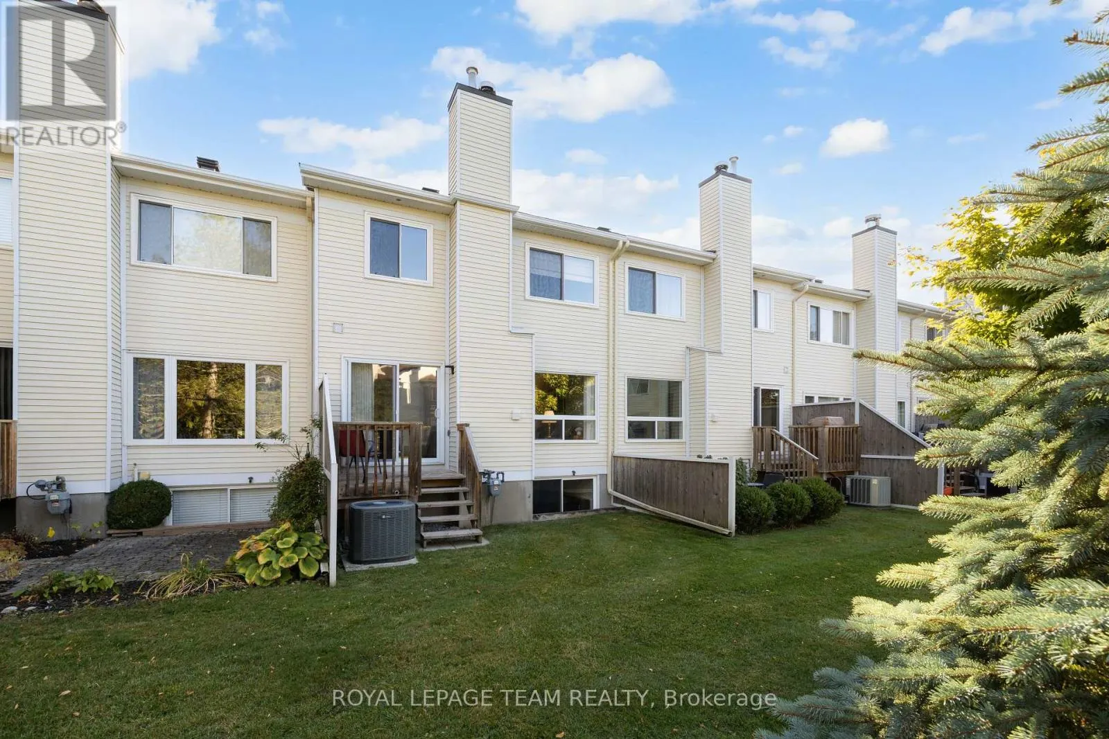 31 - 68 GRANDCOURT DRIVE