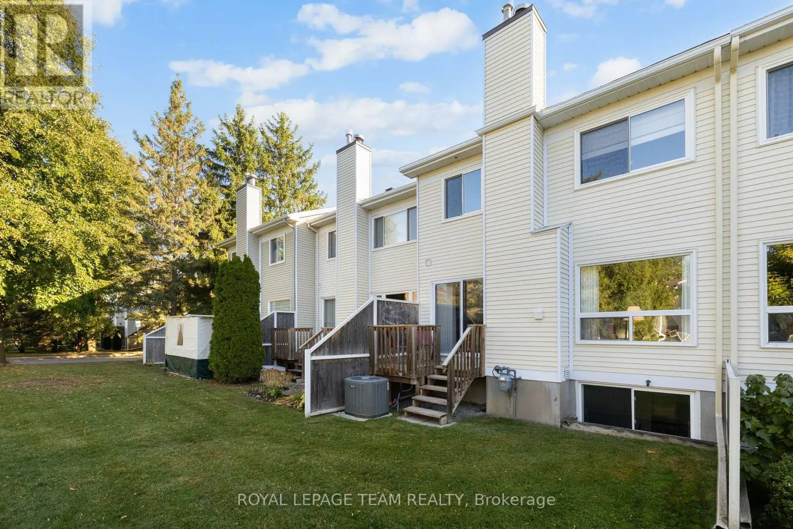 31 - 68 GRANDCOURT DRIVE