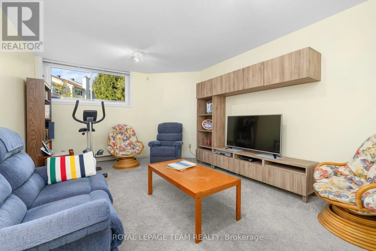 31 - 68 GRANDCOURT DRIVE