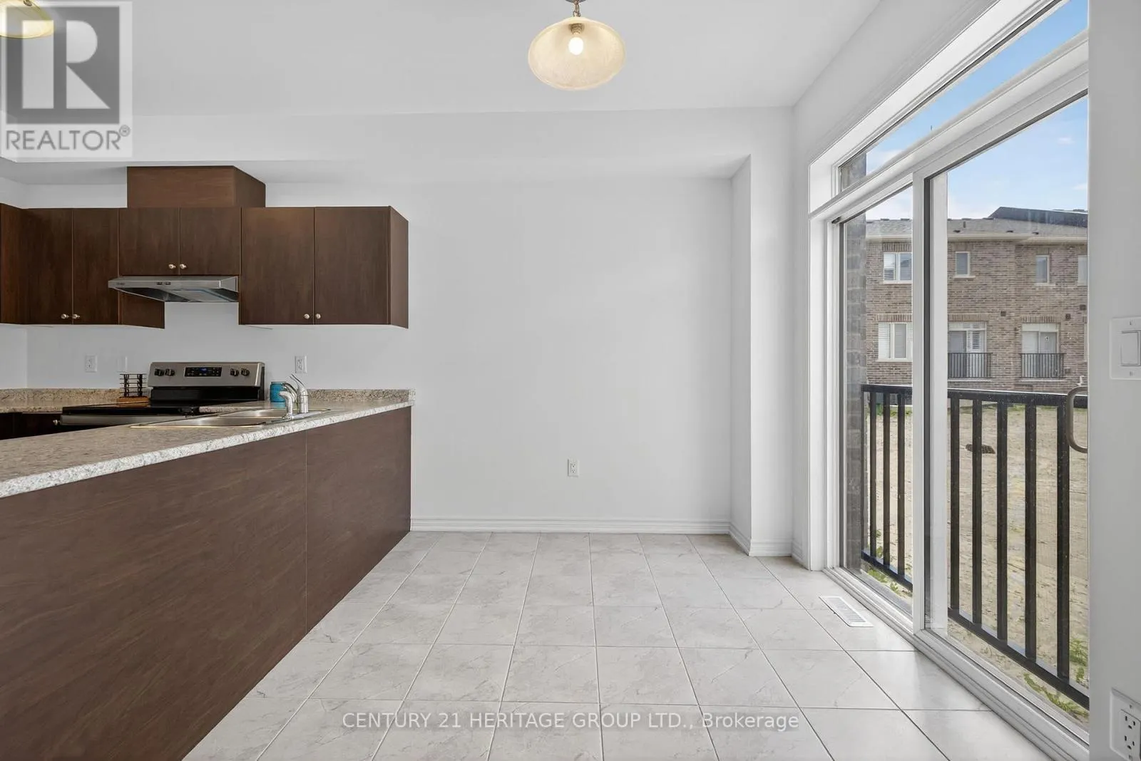 102 STOCKS AVENUE