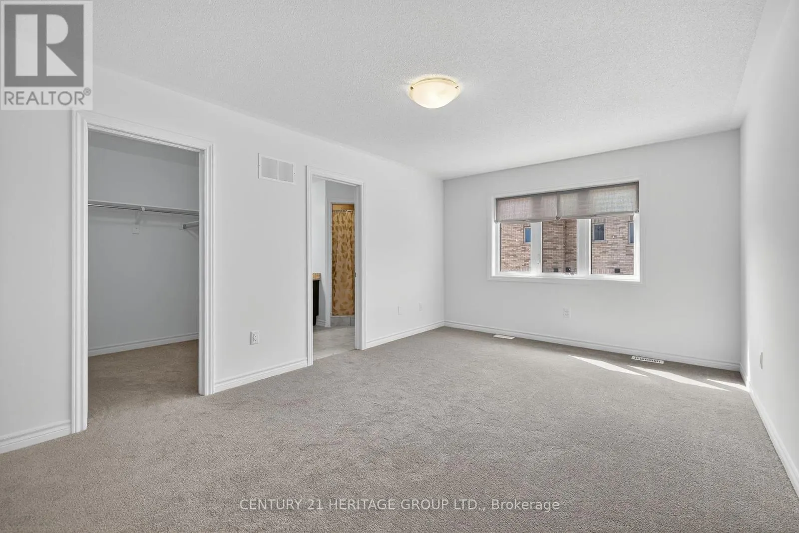 102 STOCKS AVENUE