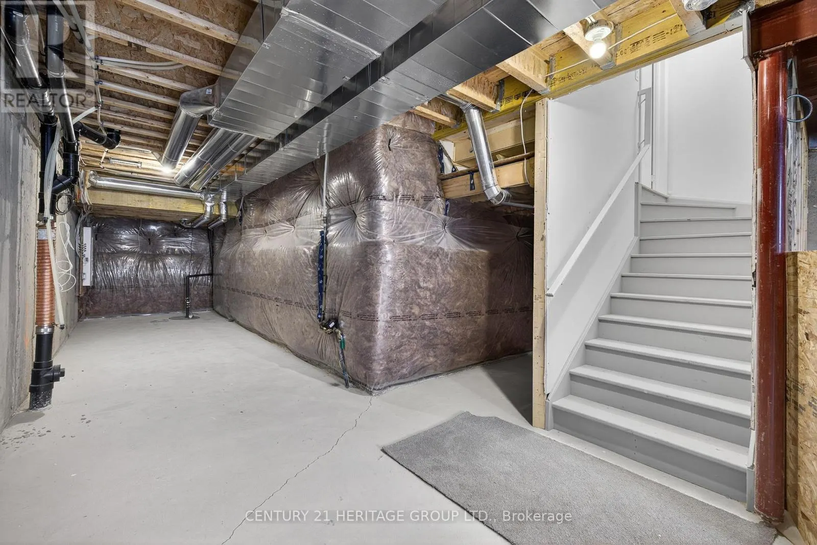 102 STOCKS AVENUE