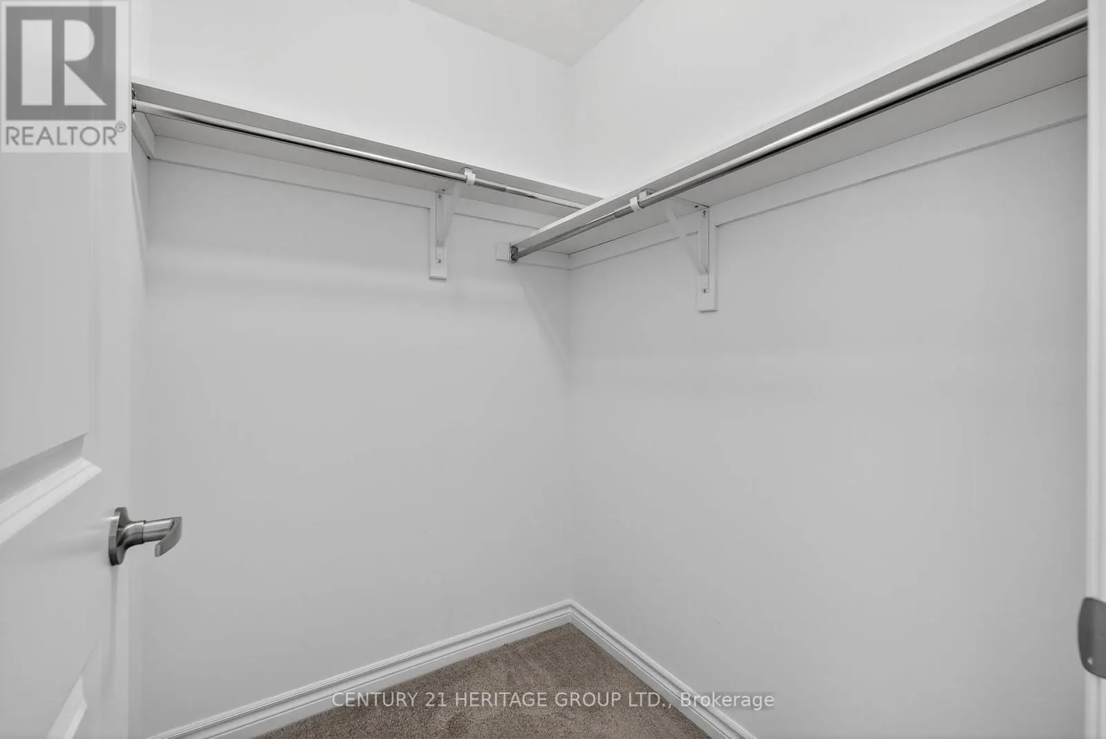 102 STOCKS AVENUE