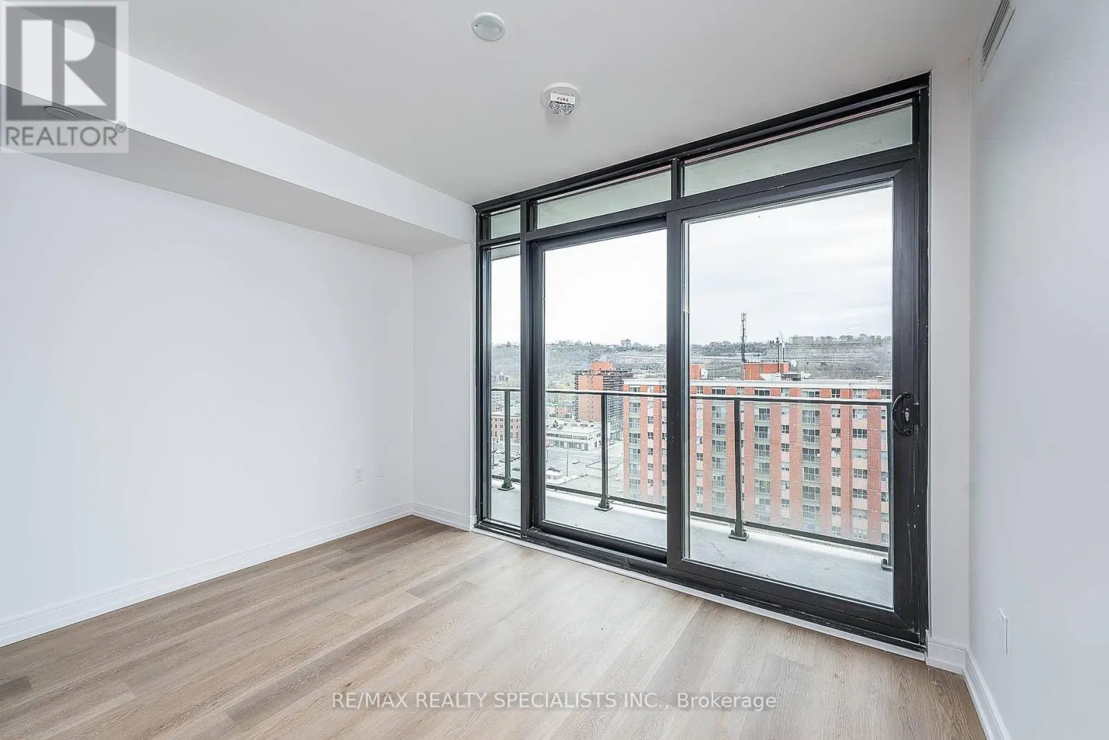 1305 - 1 JARVIS STREET