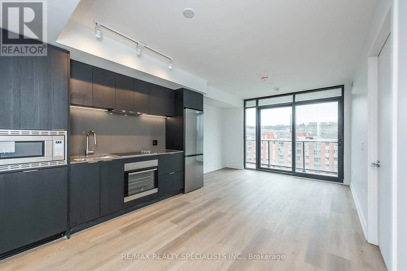 1305 - 1 JARVIS STREET