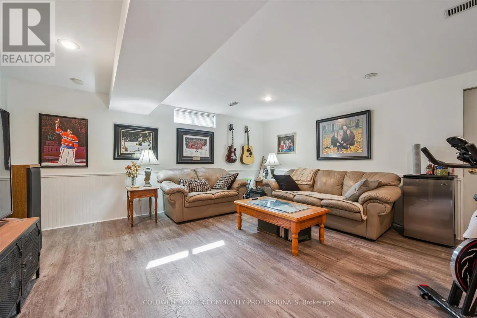 1 THORNHILL DRIVE