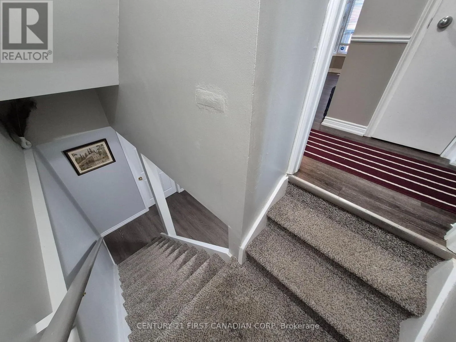15 MOHICAN DRIVE