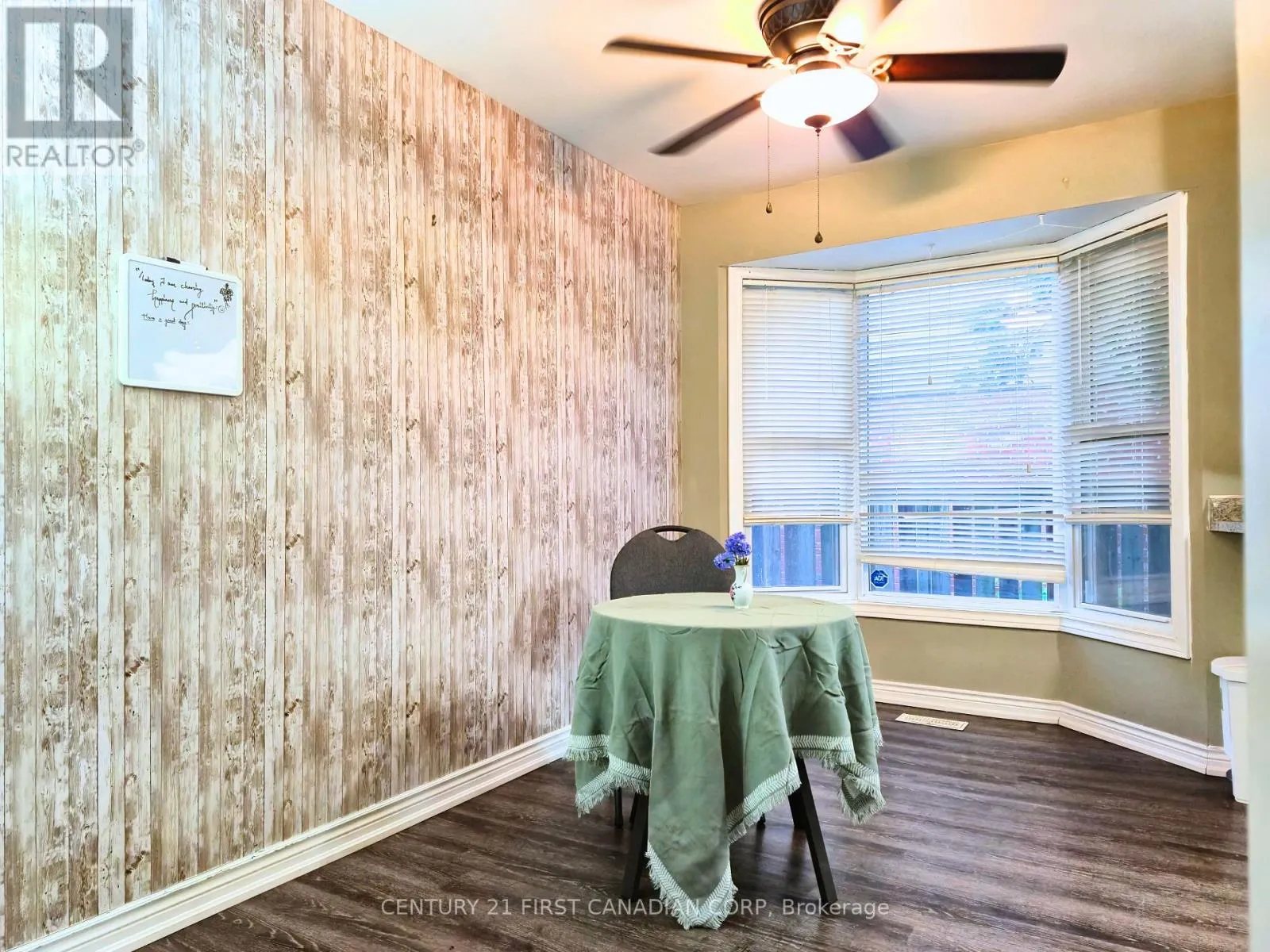 15 MOHICAN DRIVE