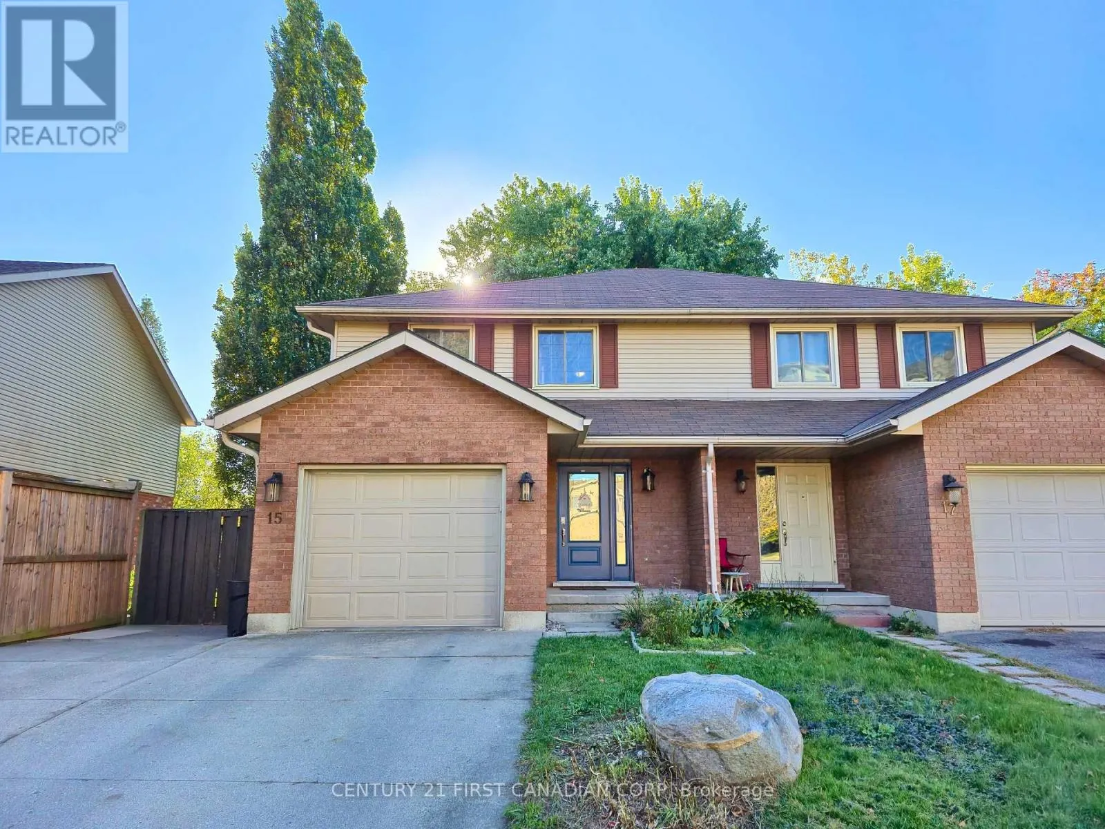 15 MOHICAN DRIVE