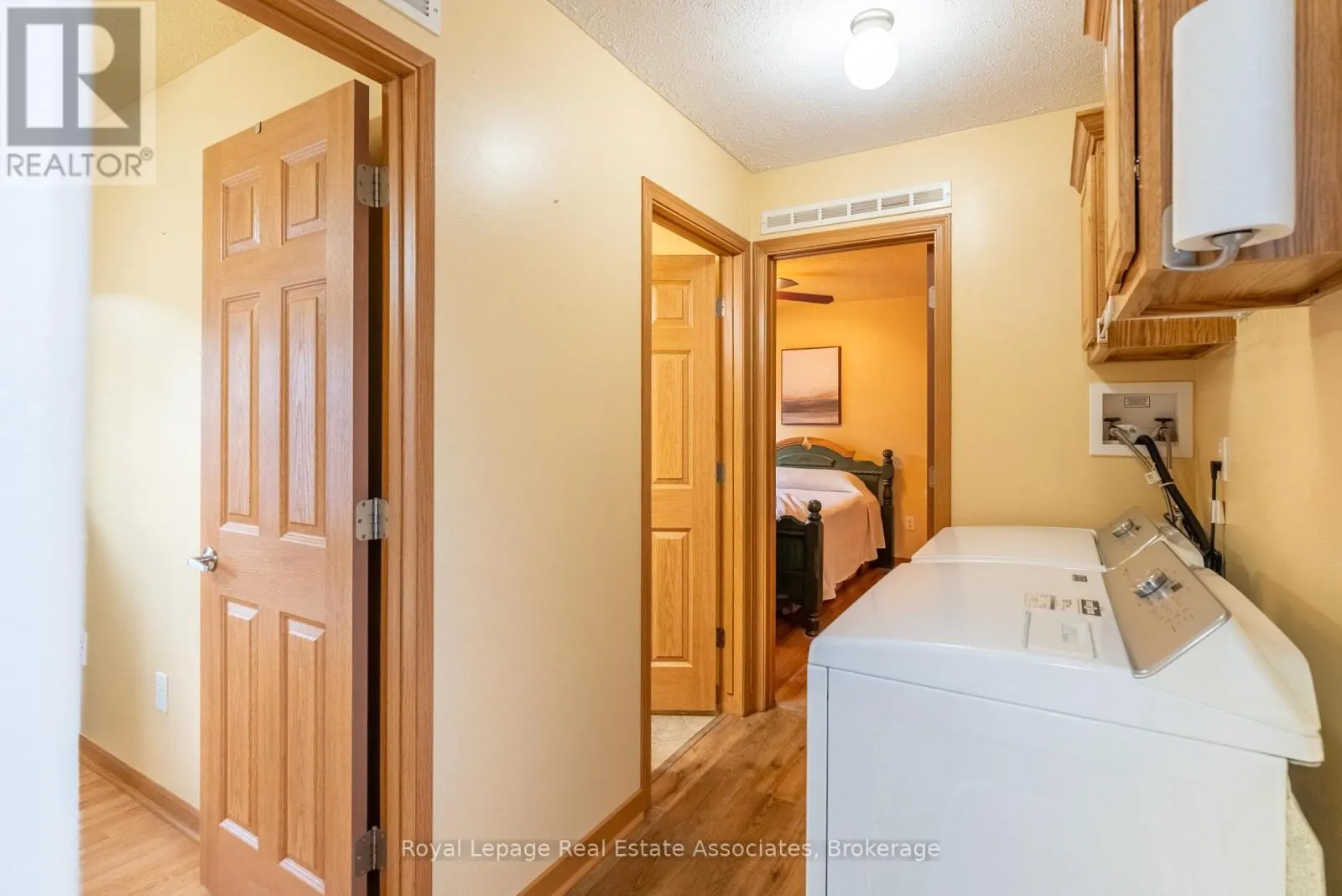 41 CEDARBUSH CRESCENT