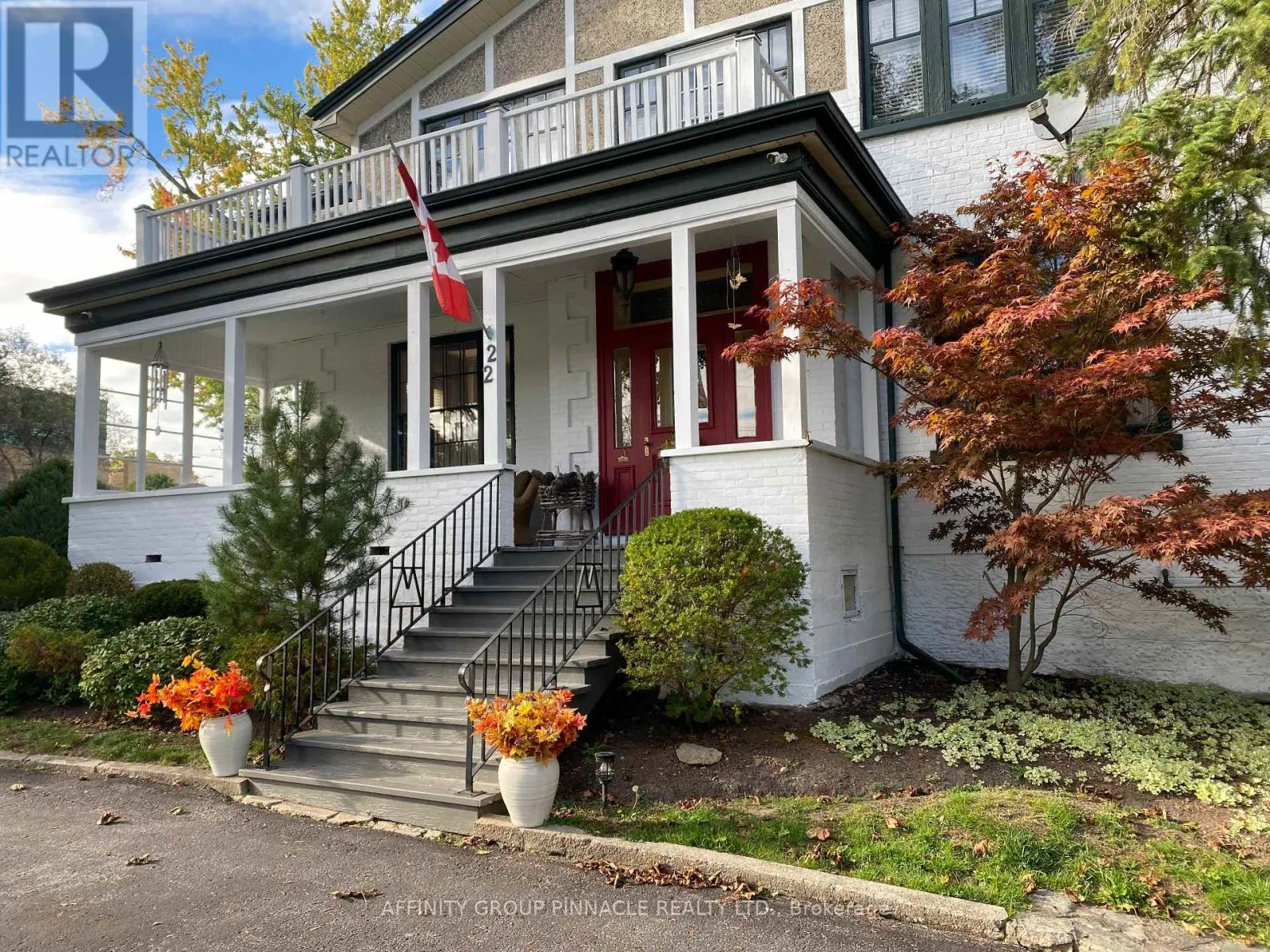22 FRANCIS STREET