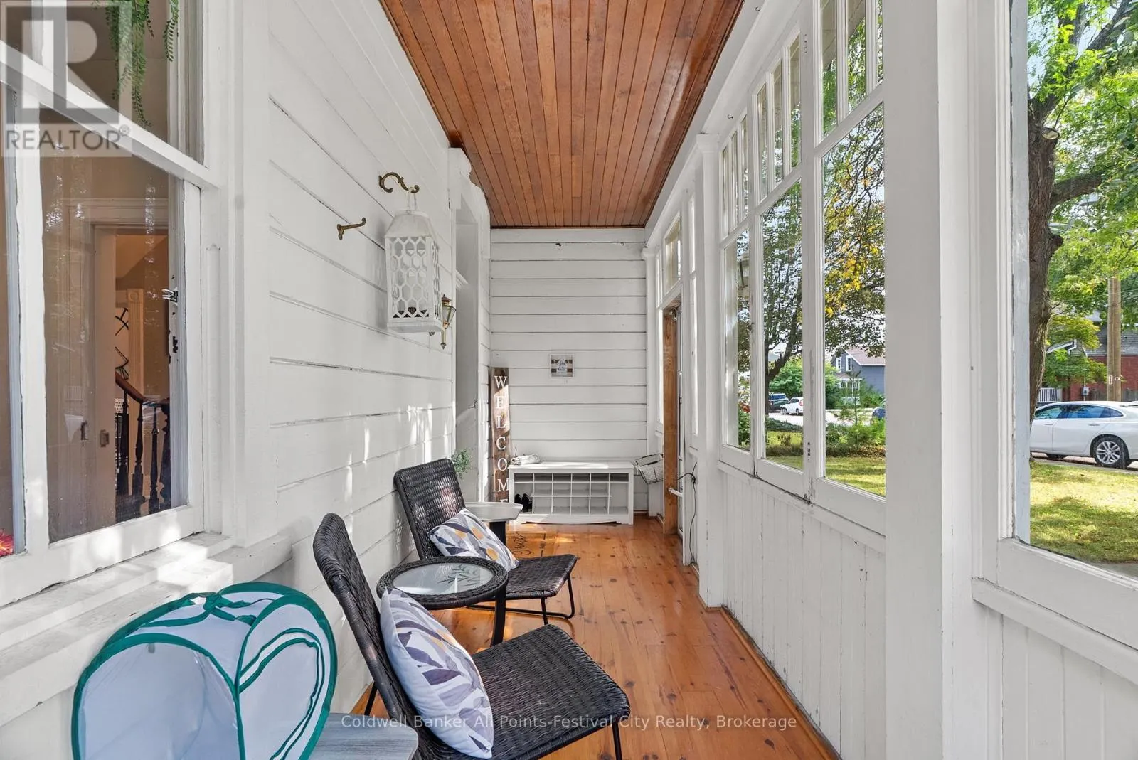 43 BRUCE STREET E