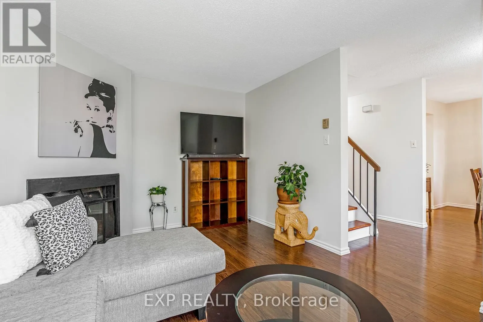104 - 1820 MARSALA CRESCENT