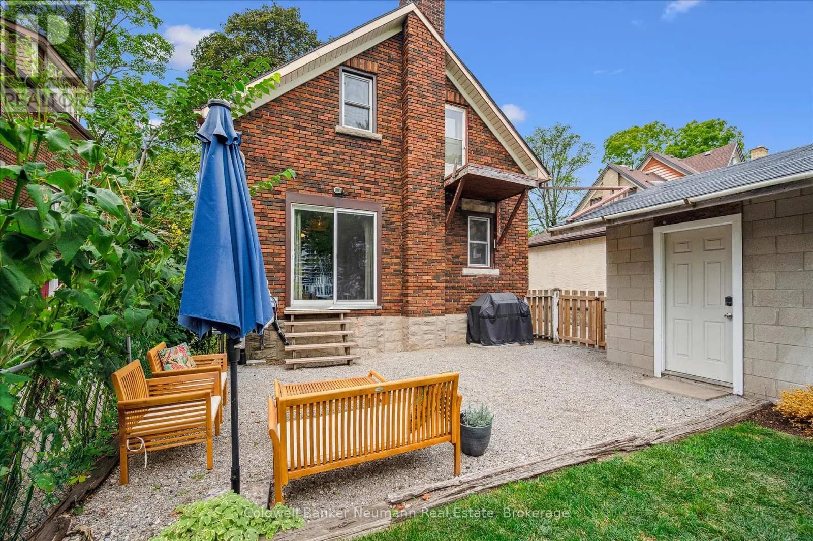 39 AGNES STREET