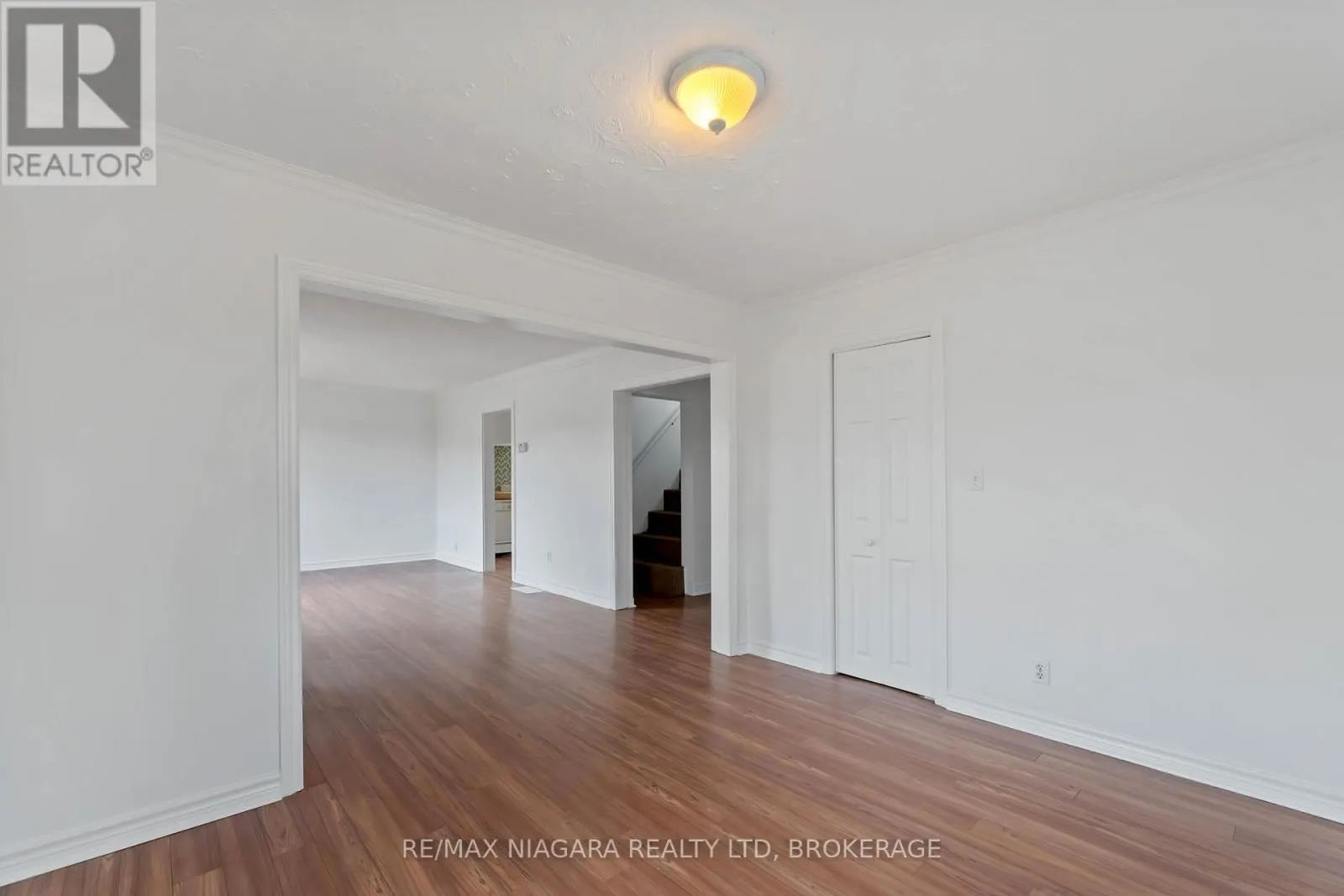 21 MAYWOOD AVENUE