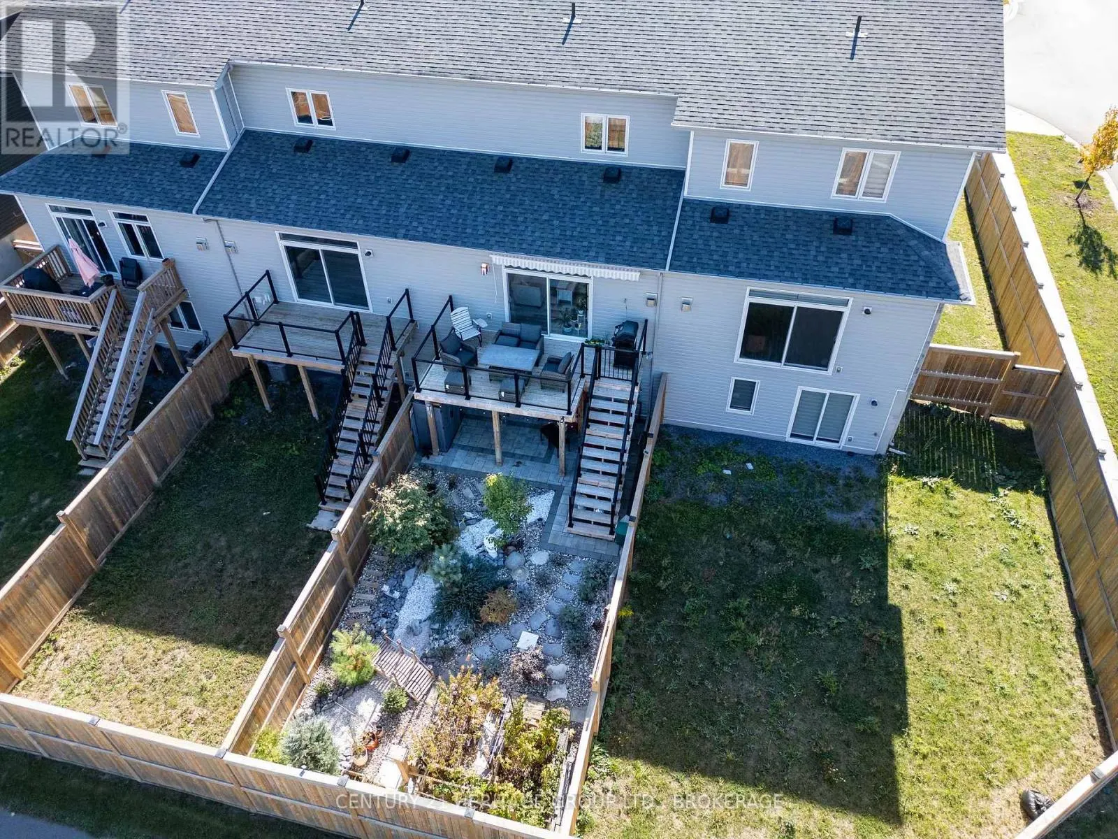 1263 MAX CRESCENT