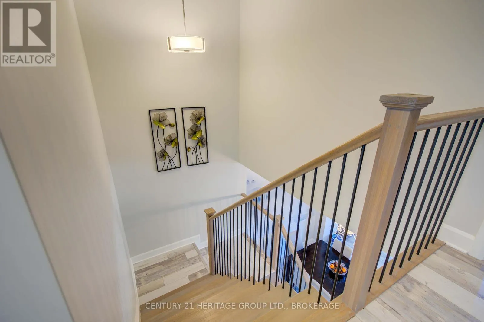 1263 MAX CRESCENT