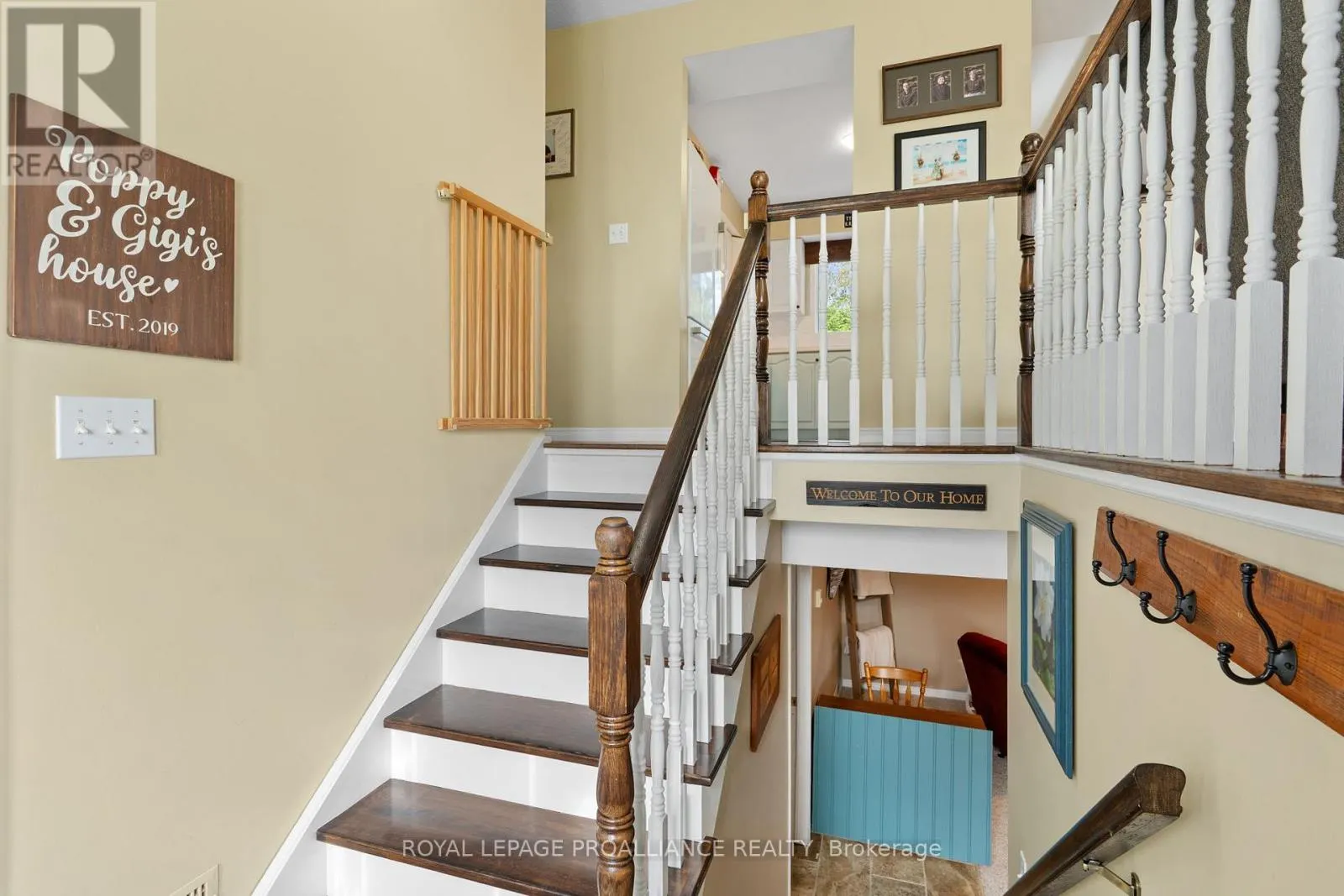 6 LAYNG DRIVE