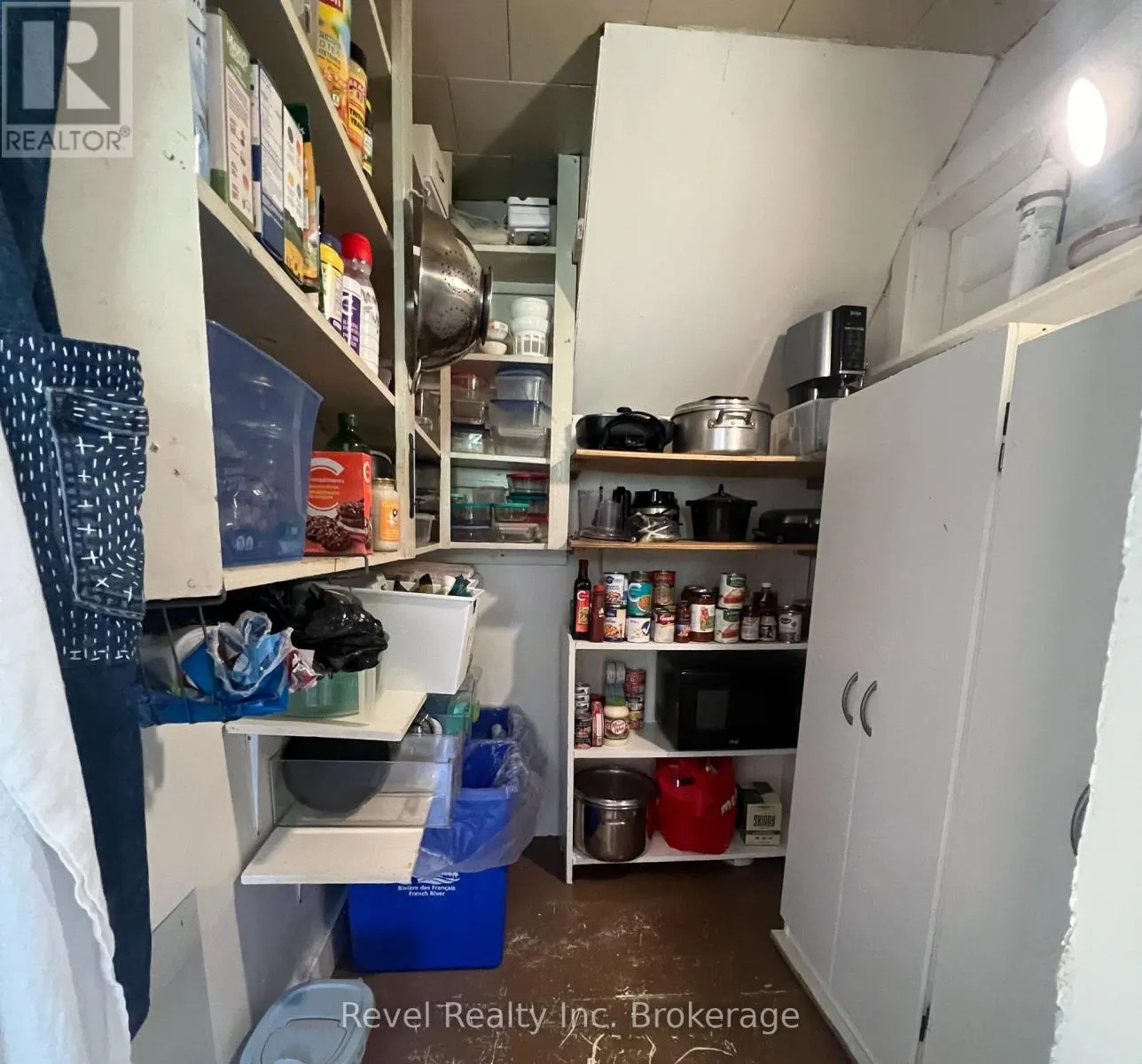 1011 DOKIS RESERVE ROAD