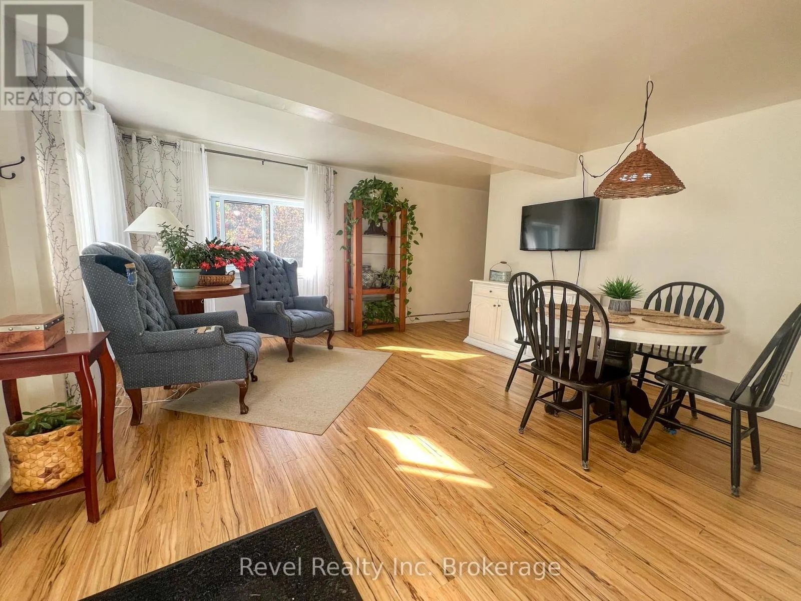 1011 DOKIS RESERVE ROAD