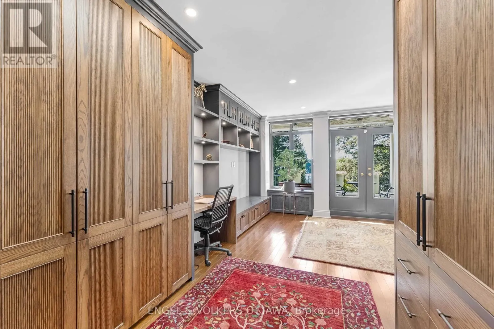 105 STANLEY AVENUE