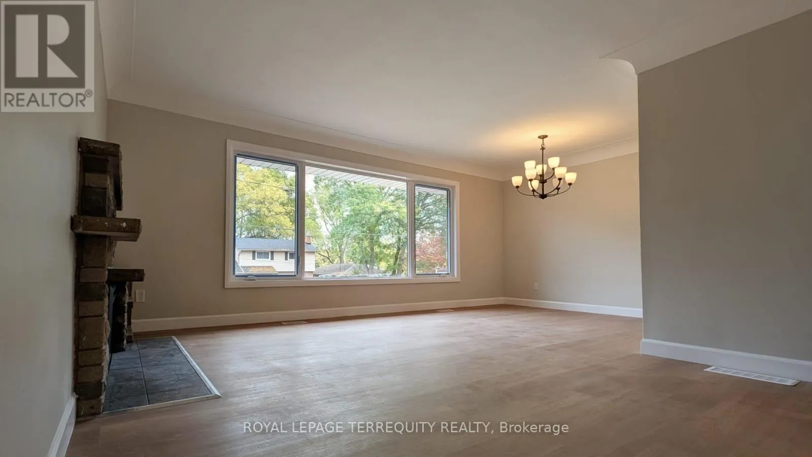 5 BERTRAM DRIVE