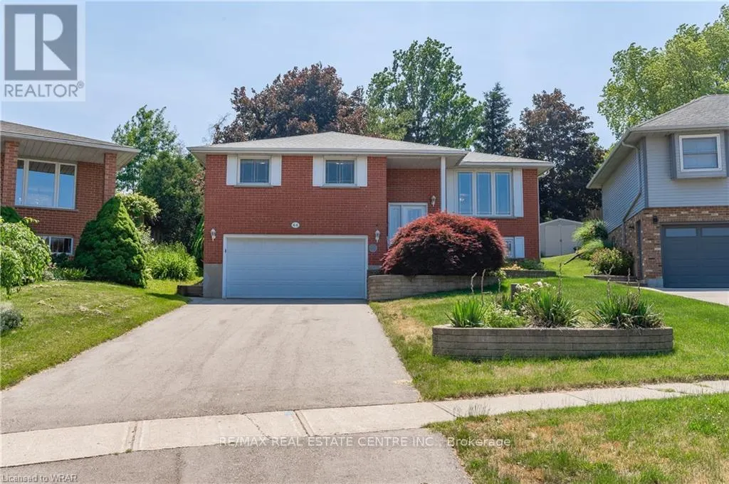 66 HODGINS CRESCENT