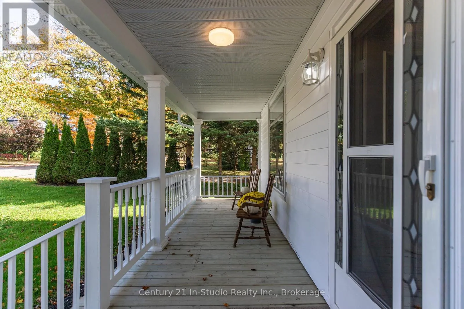 26 WELLINGTON AVENUE S