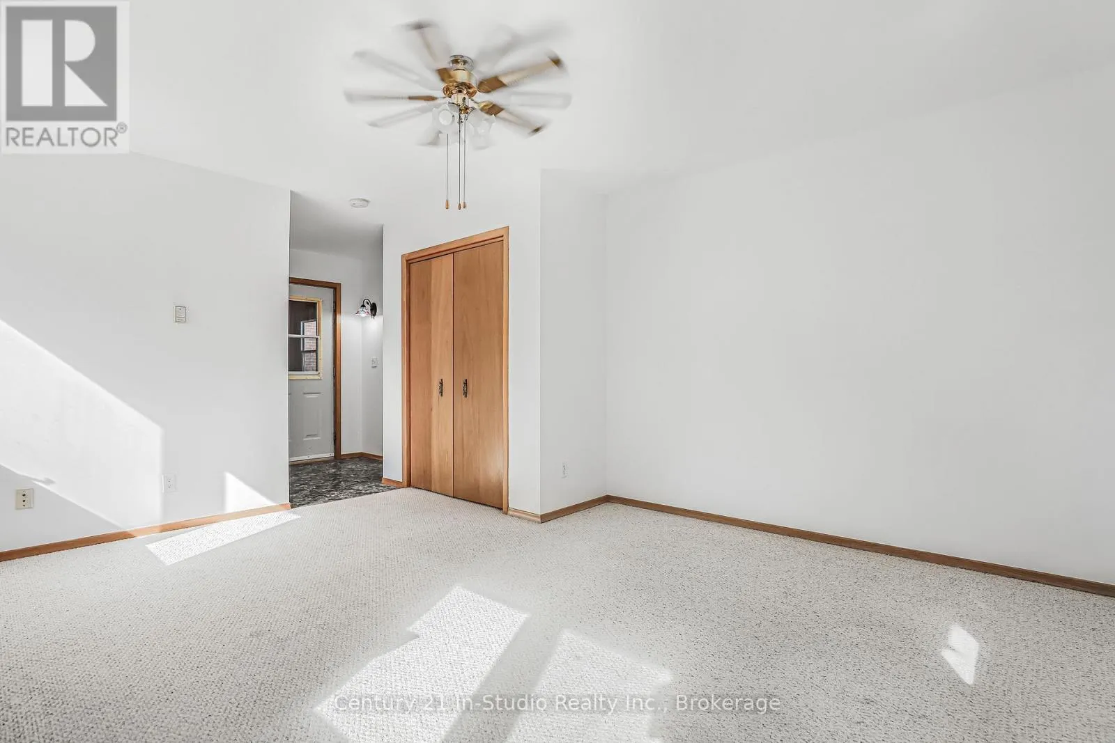 26 WELLINGTON AVENUE S