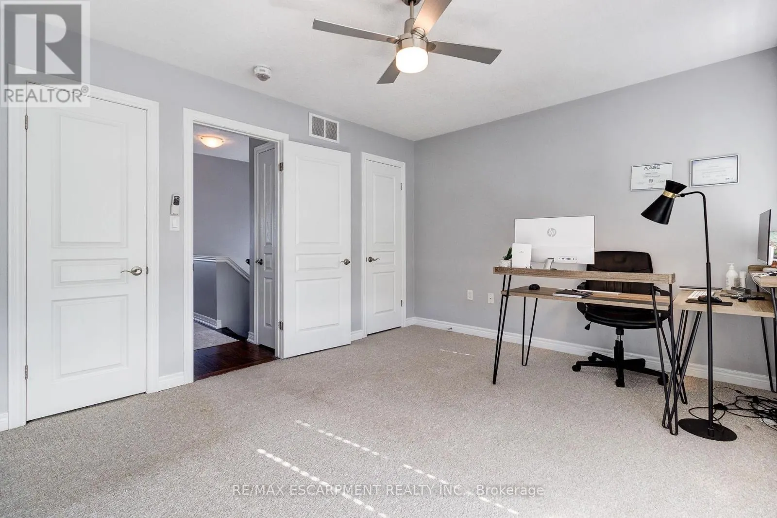 82 BLOOM CRESCENT