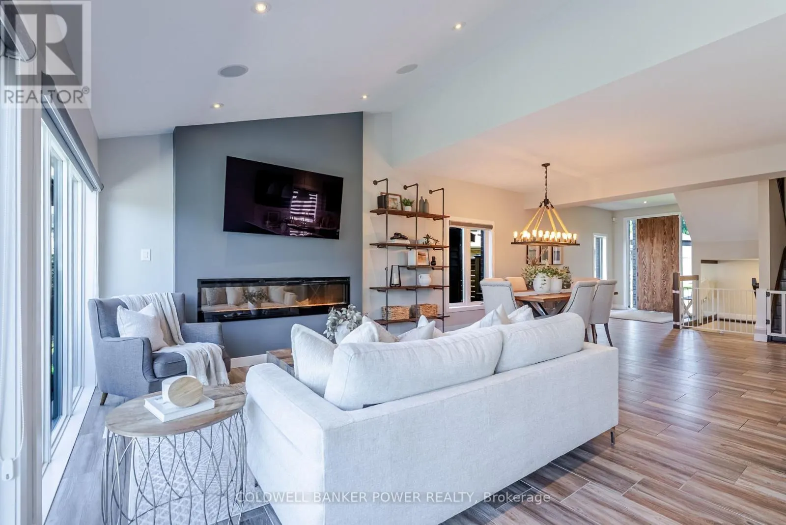 2224 YELLOWBIRCH PLACE