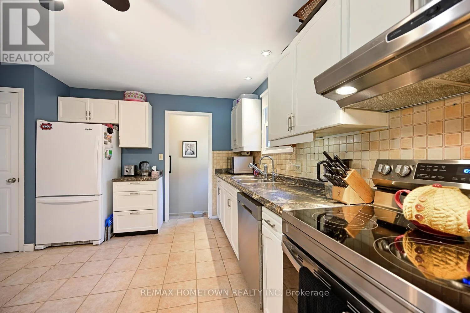 1311 VISTA DRIVE