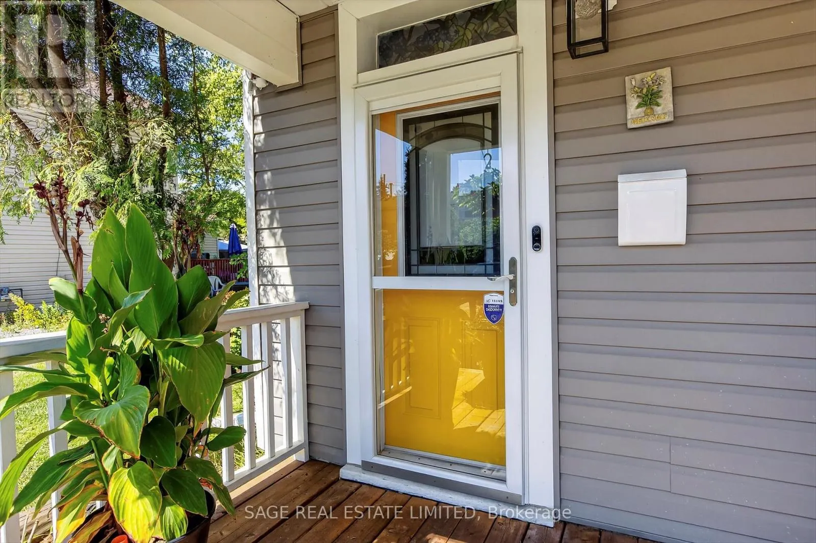 72 VICTORIA AVENUE