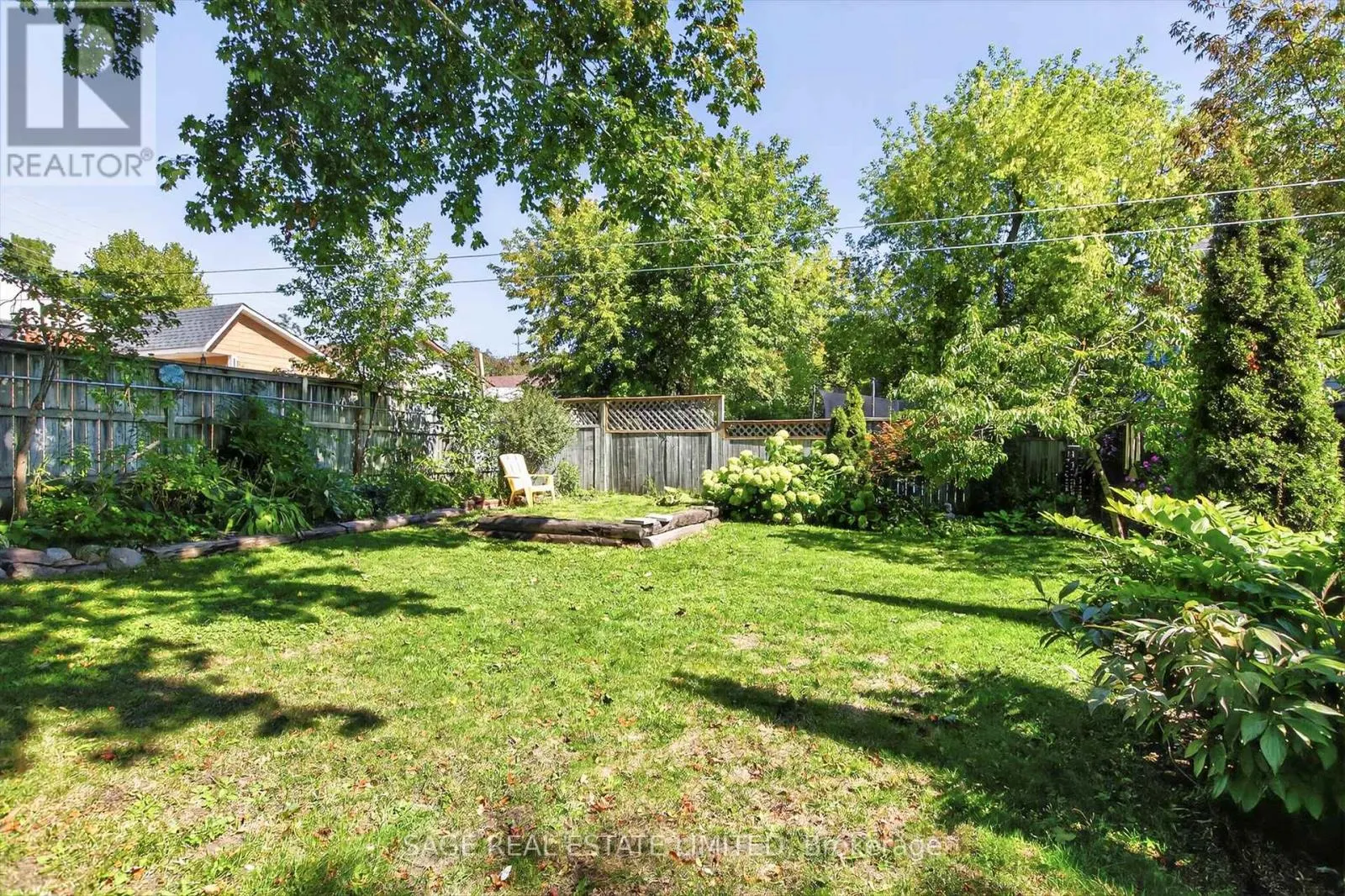 72 VICTORIA AVENUE