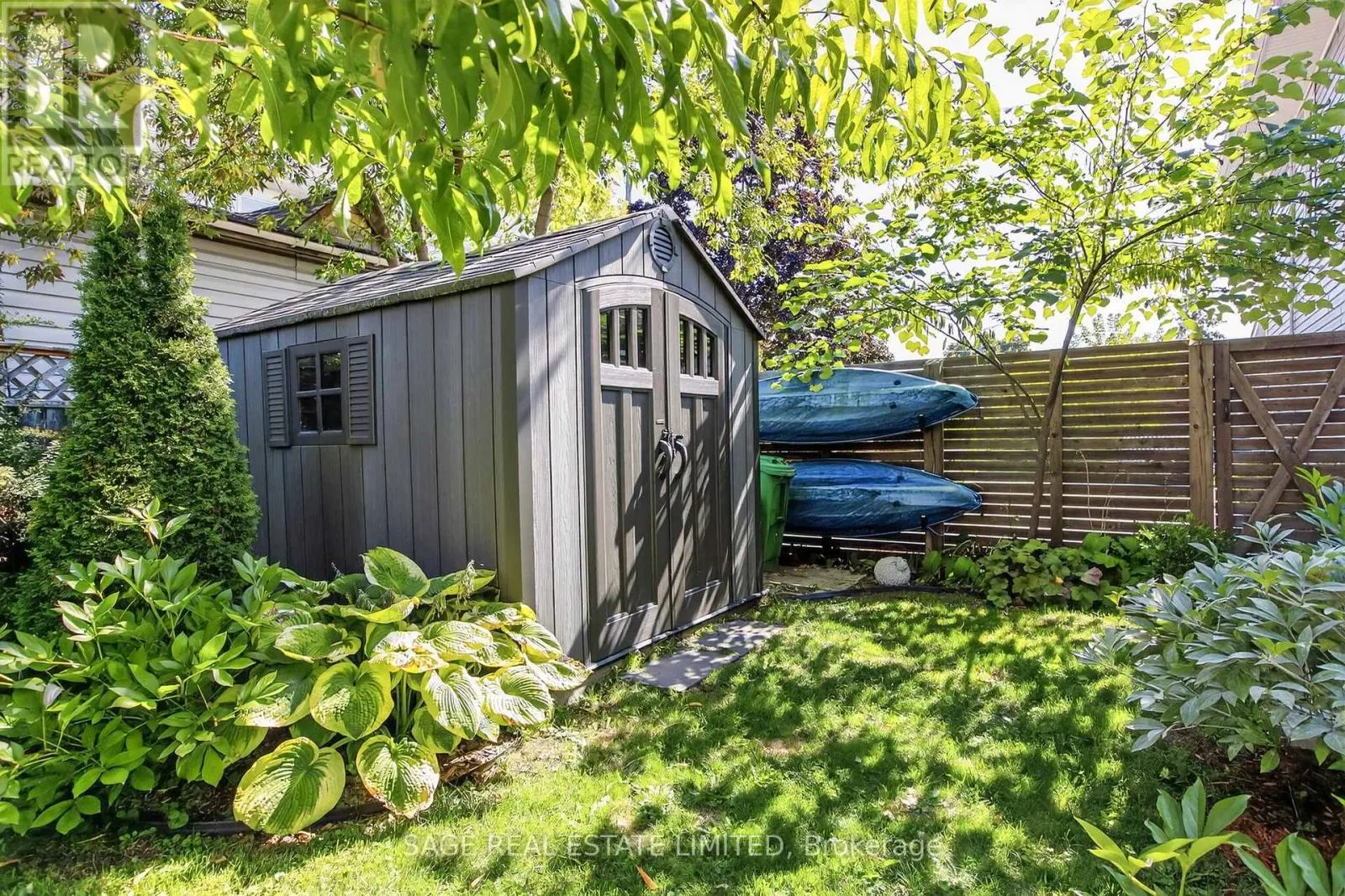 72 VICTORIA AVENUE