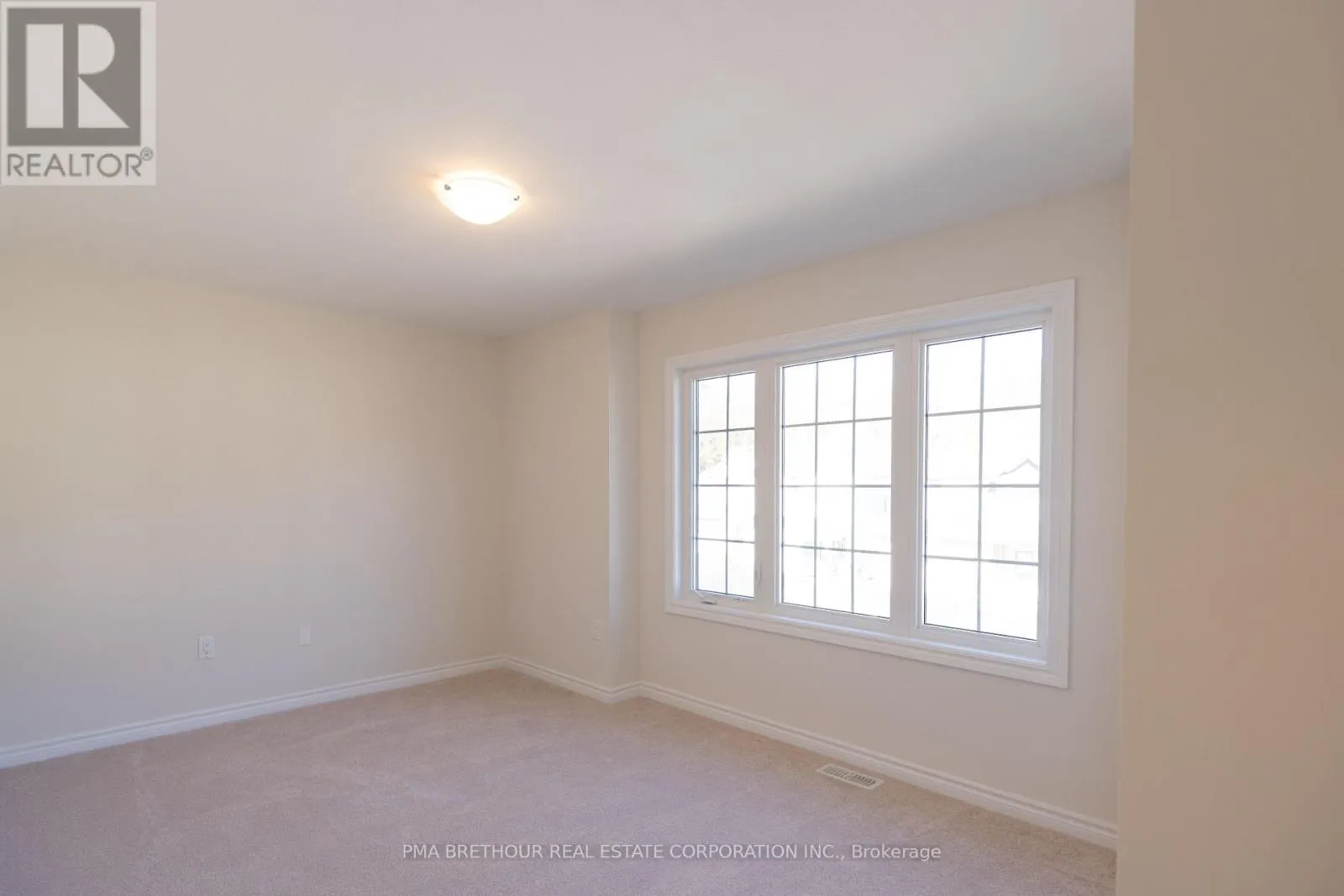 400 BEECHWOOD FOREST LANE