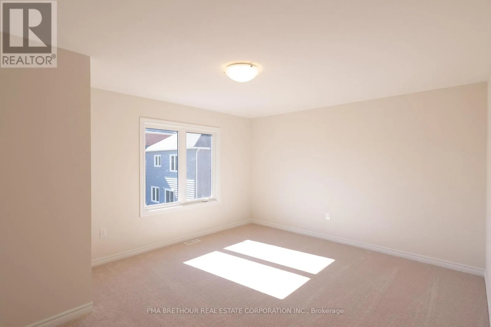400 BEECHWOOD FOREST LANE