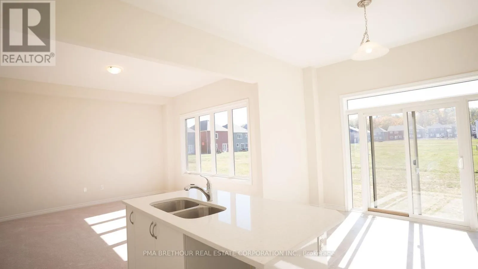 400 BEECHWOOD FOREST LANE