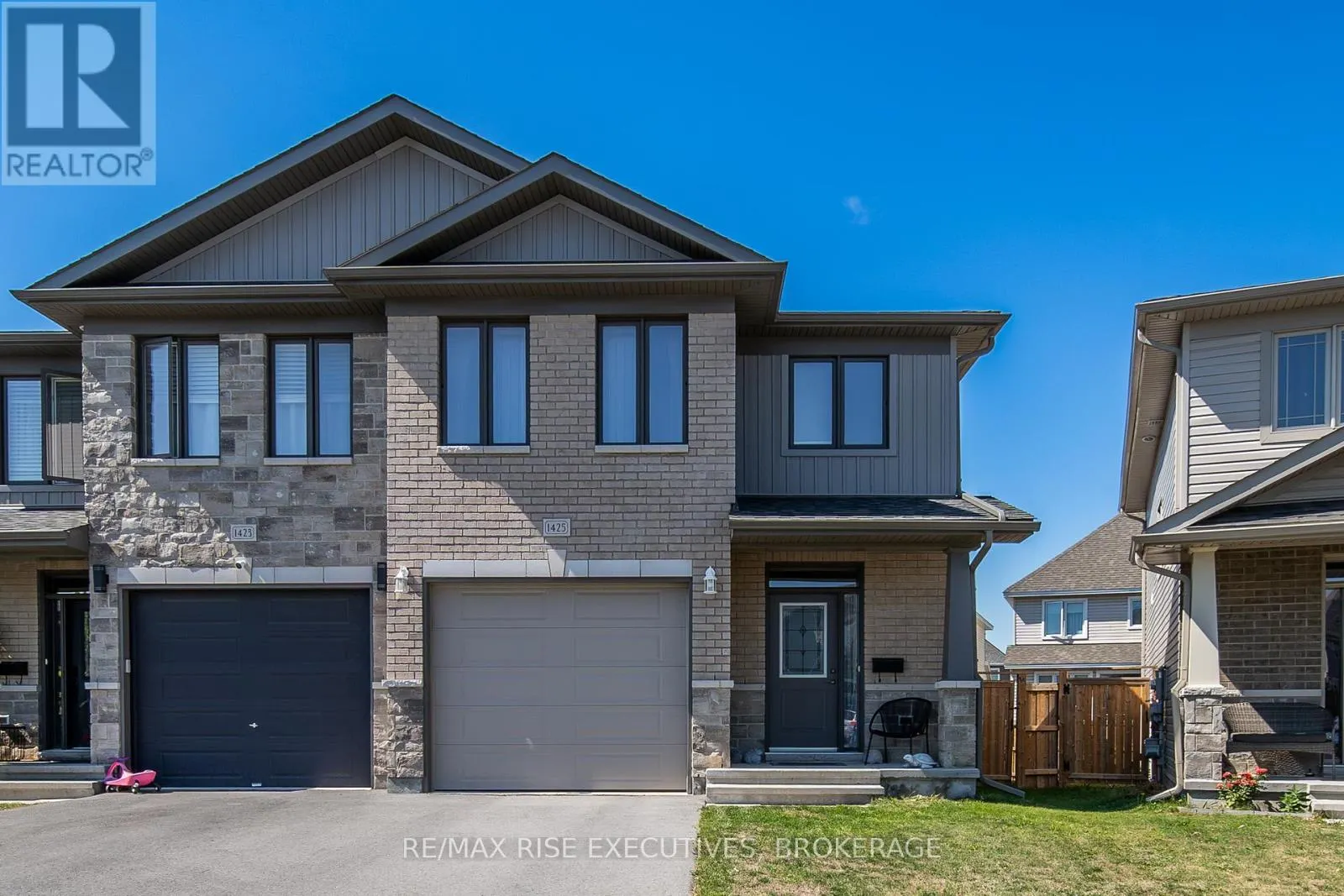 1425 MONARCH DRIVE
