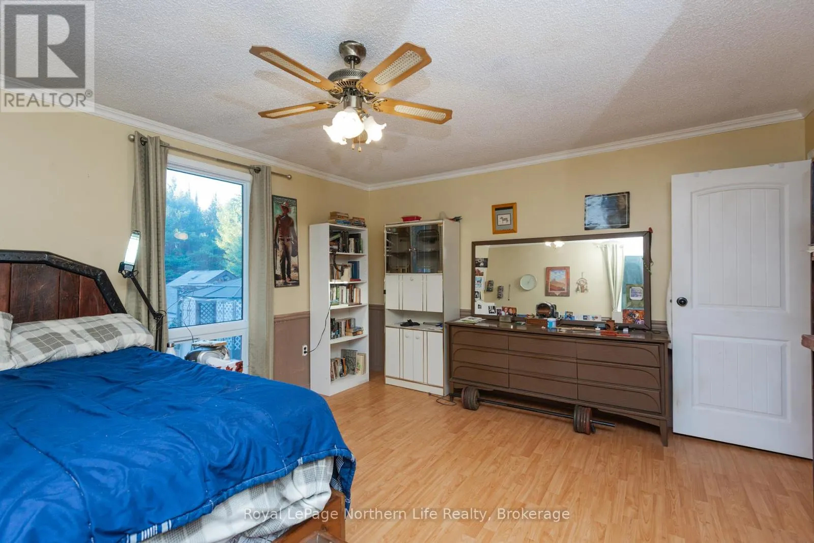 903 HIGHWAY 17 E