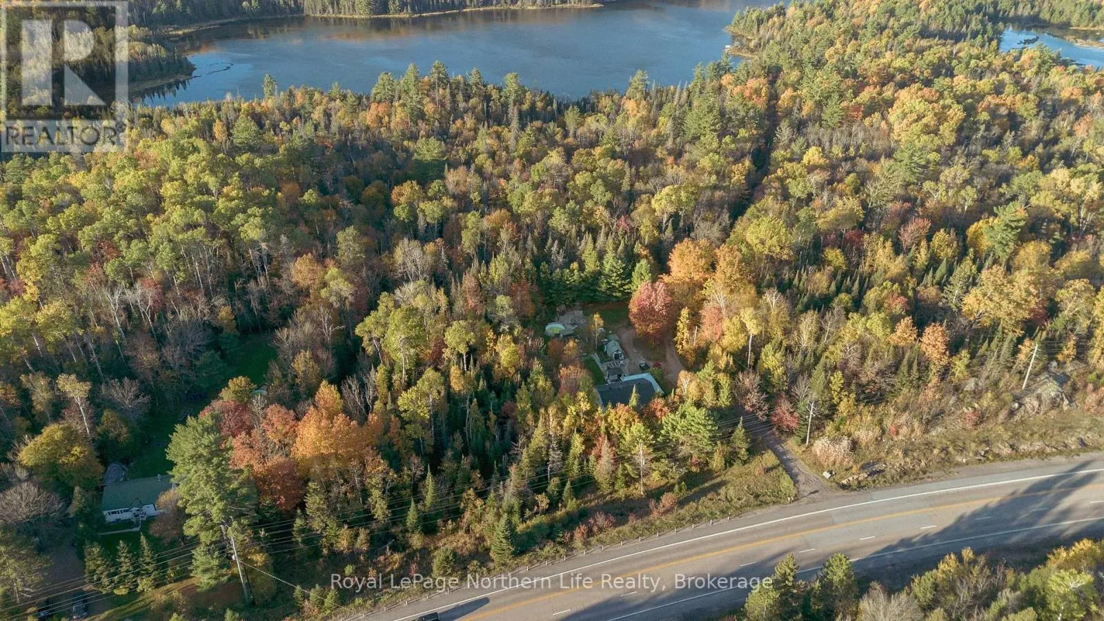 903 HIGHWAY 17 E