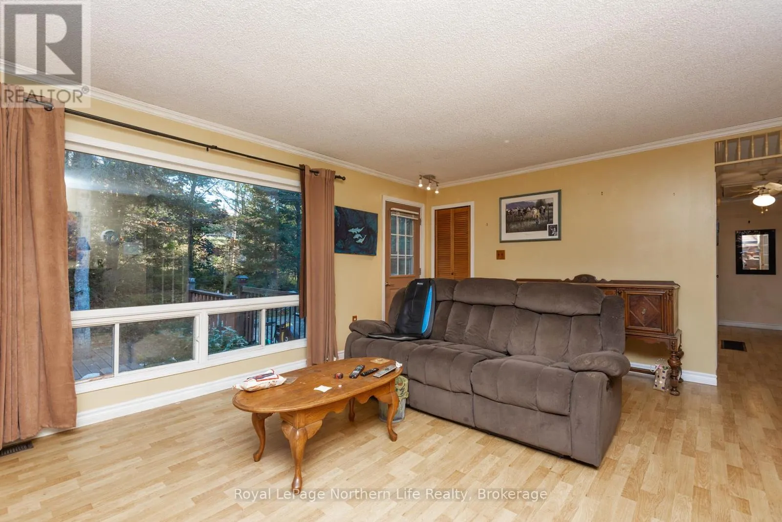 903 HIGHWAY 17 E
