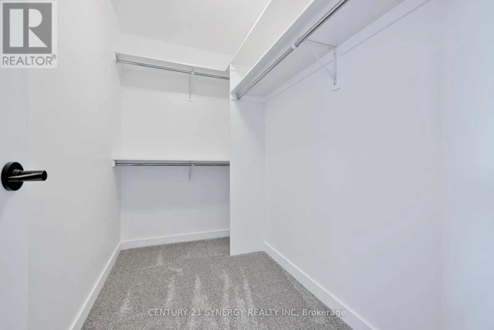 21 HELEN STREET