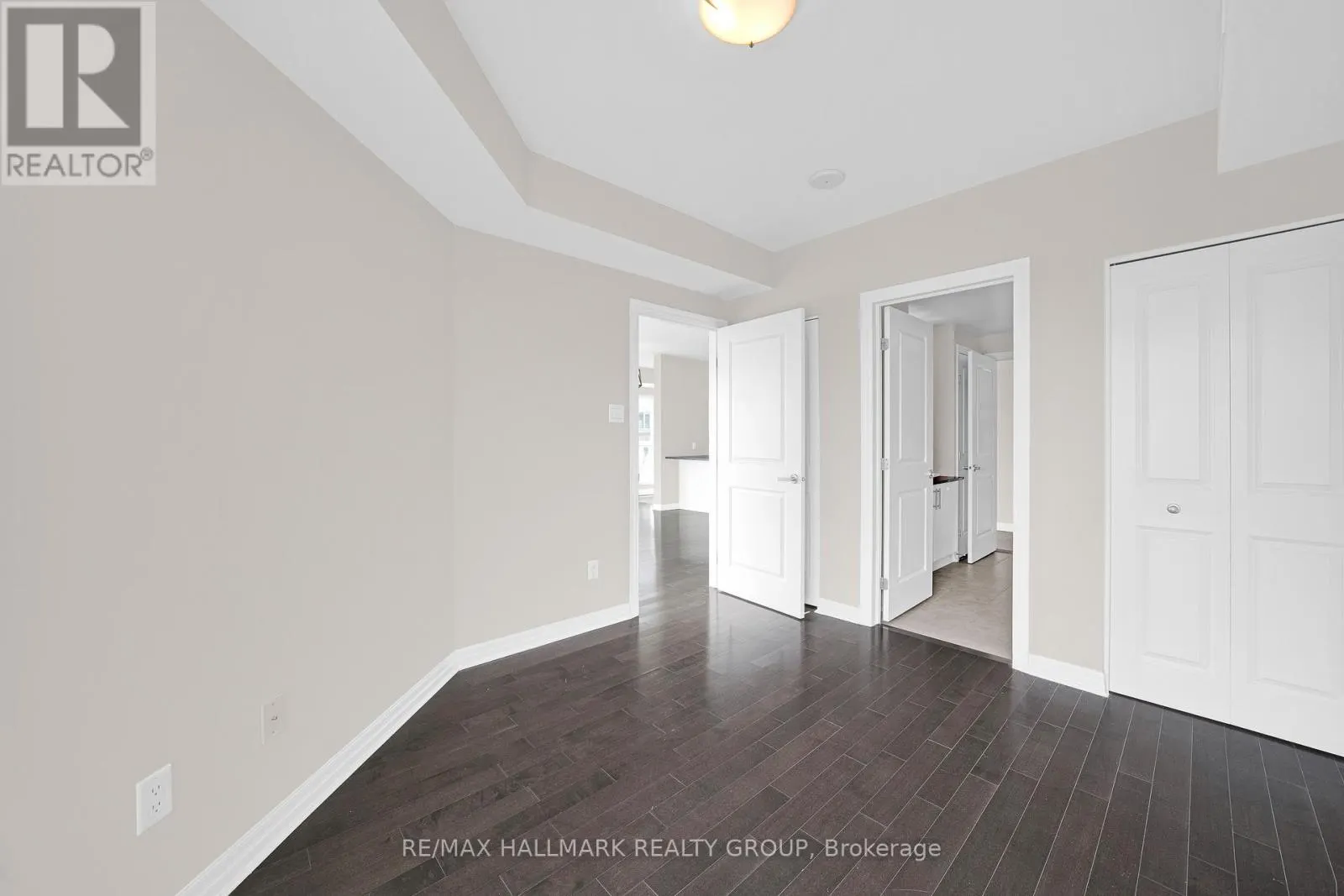 2501 - 195 BESSERER STREET