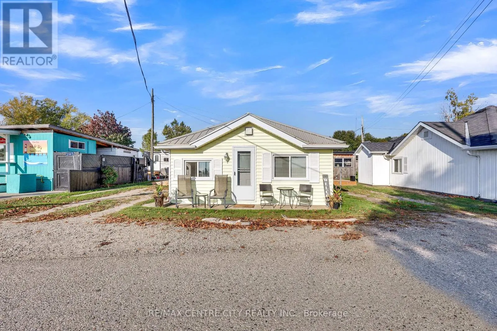 3143 COLIN STREET