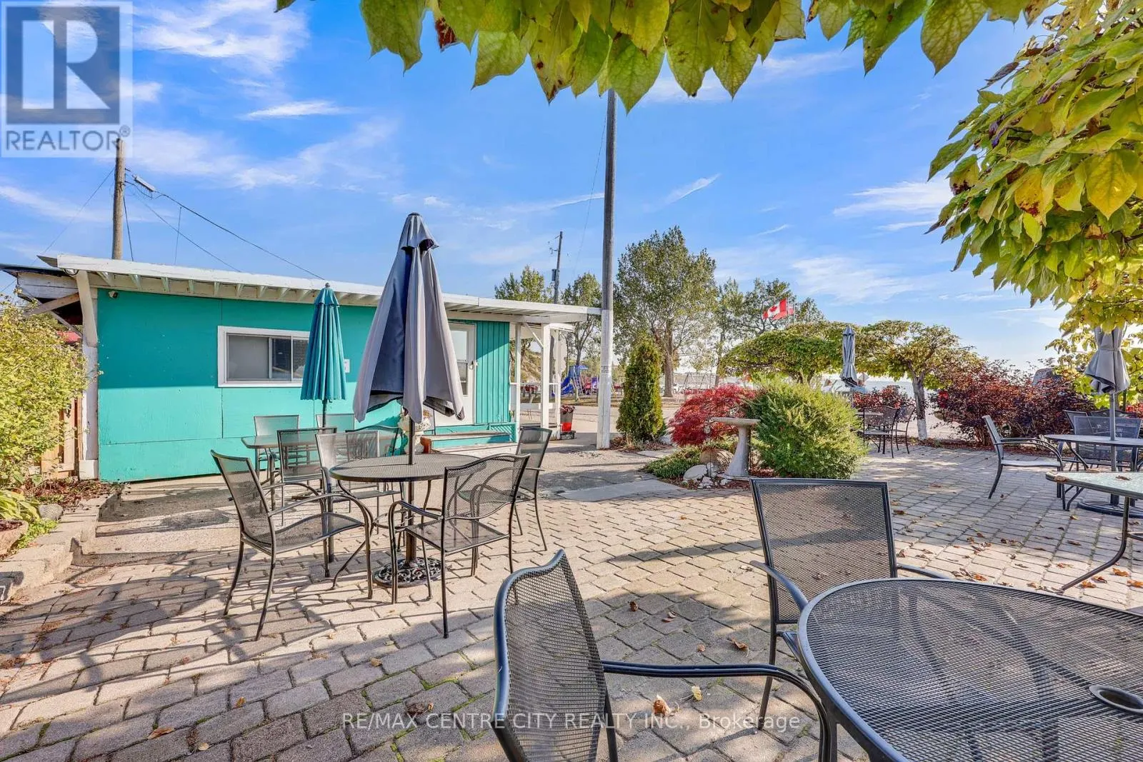 3143 COLIN STREET