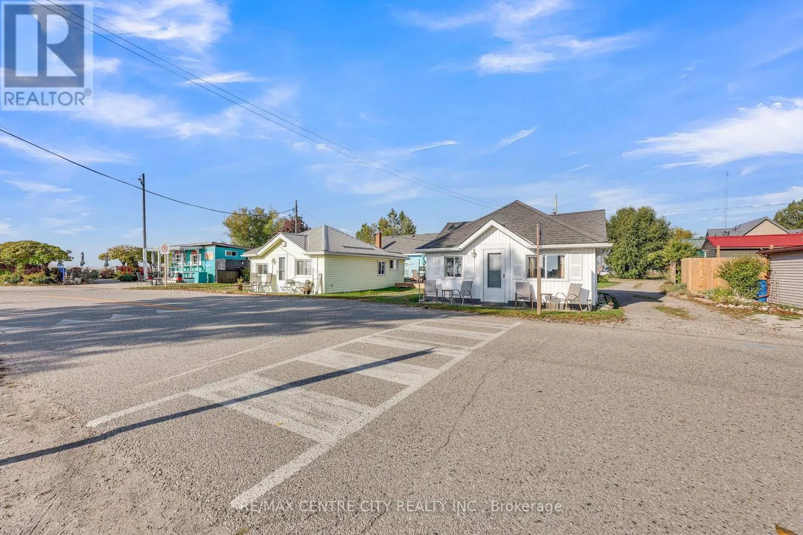 3143 COLIN STREET