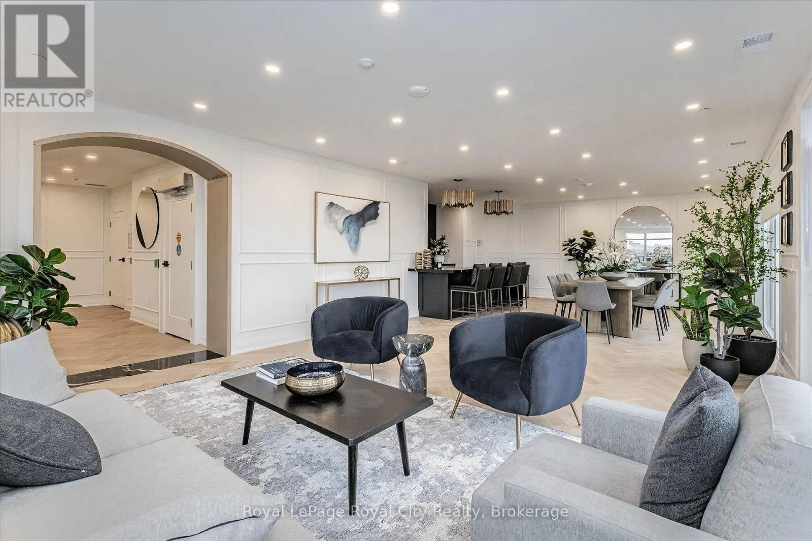 1007 - 71 WYNDHAM STREET S, #1007
