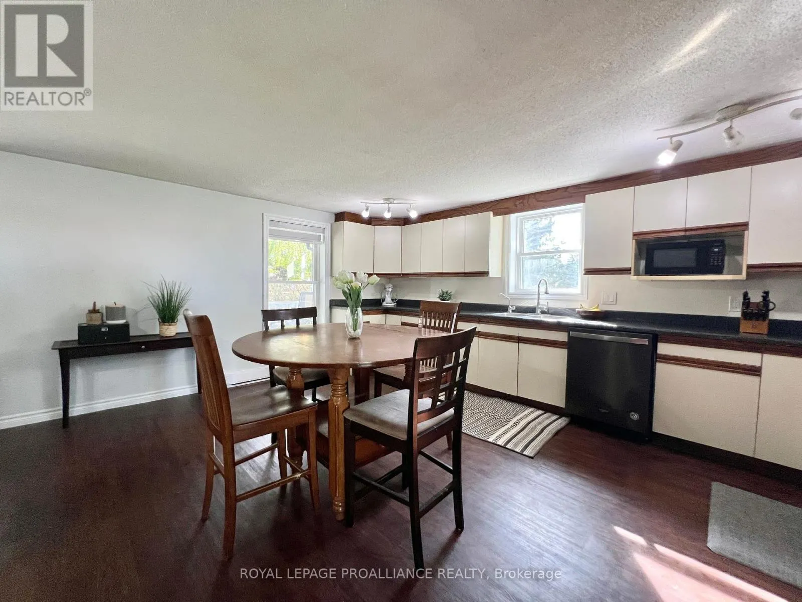 41 SILLS ROAD
