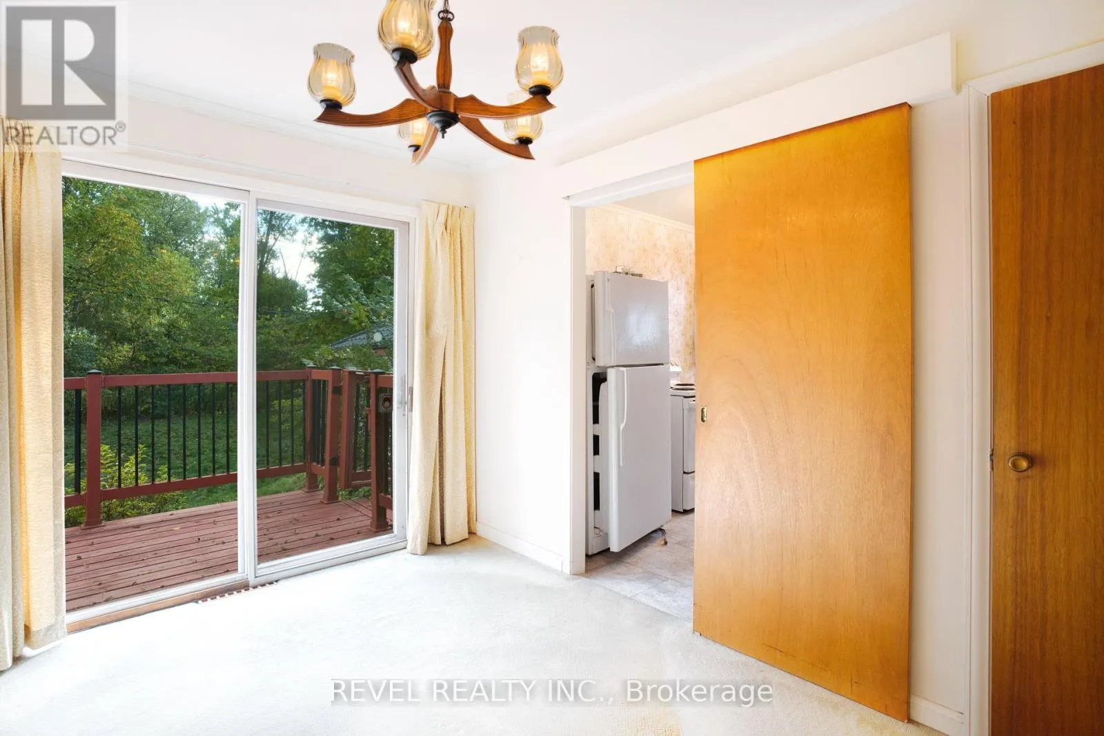 143 OAKSIDE STREET